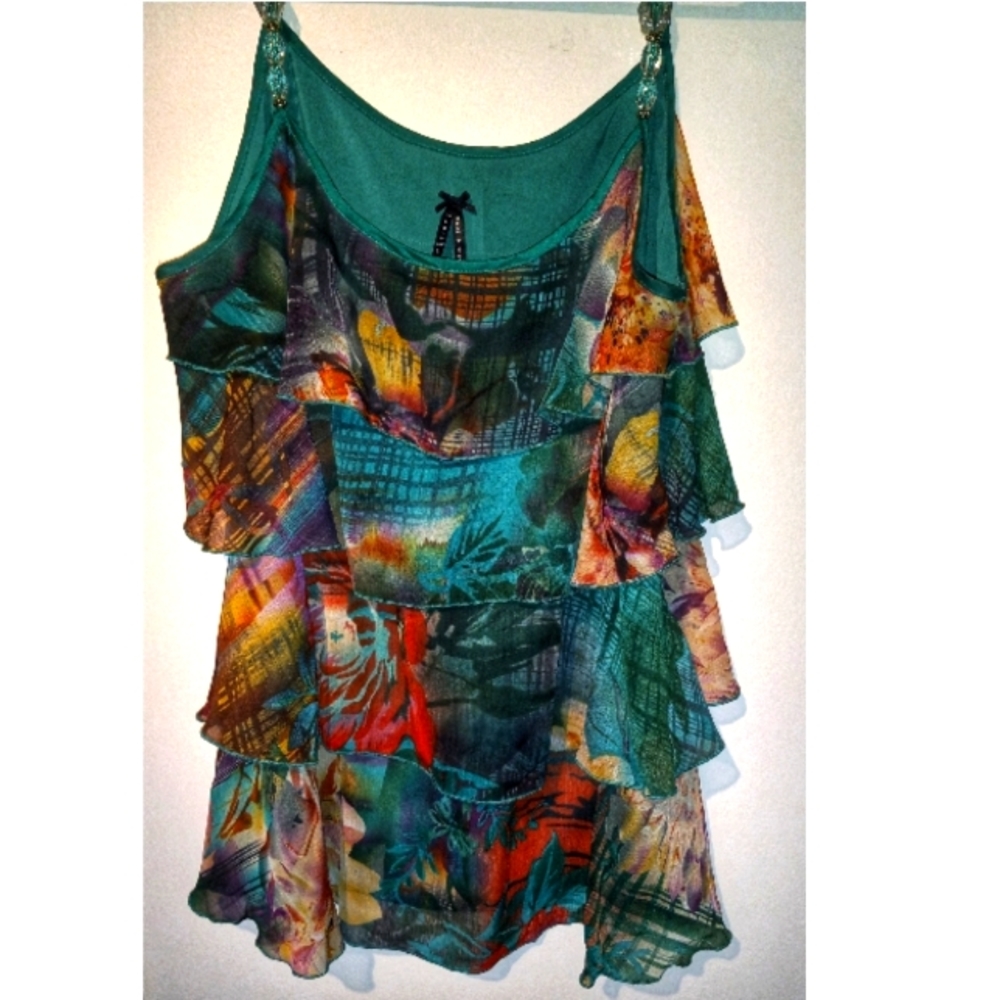 Elegant Paradise layered tank